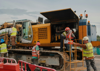 You speak Spanish or work in construction? You could be detained by ICE under new rule